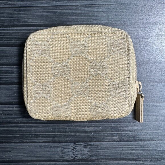 GG Canvas Beige Coin Pouch - Picture 1 of 3